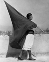 Femme au drapeau, 1928
